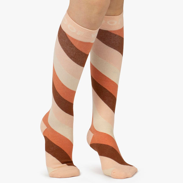 //sg.drwoofapparel.com/cdn/shopifycloud/storefront/assets/no-image-2048-a2addb12_grande.gif